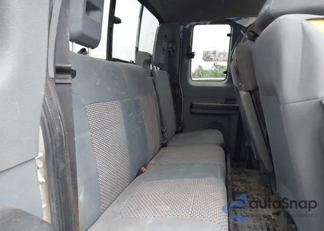 2011 Ford F-250 Xl from USA, damaged, VIN 1FT7X2B63BEC71437